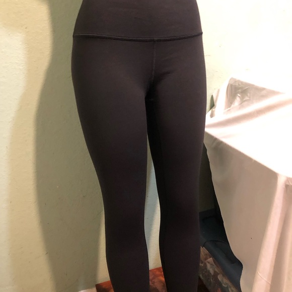Lululemon athletic - Picture 3 of 5